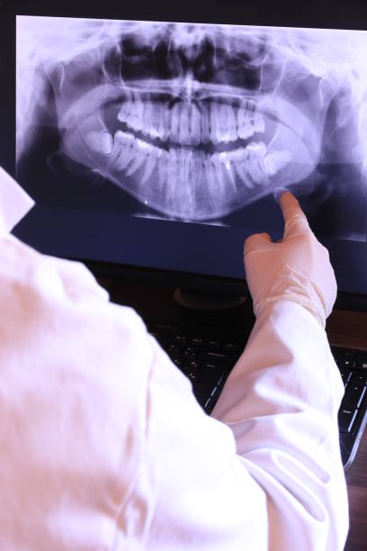 Best Emergency Cosmetic Dentistry (e.g., broken veneers) in Fort Shawnee, OH